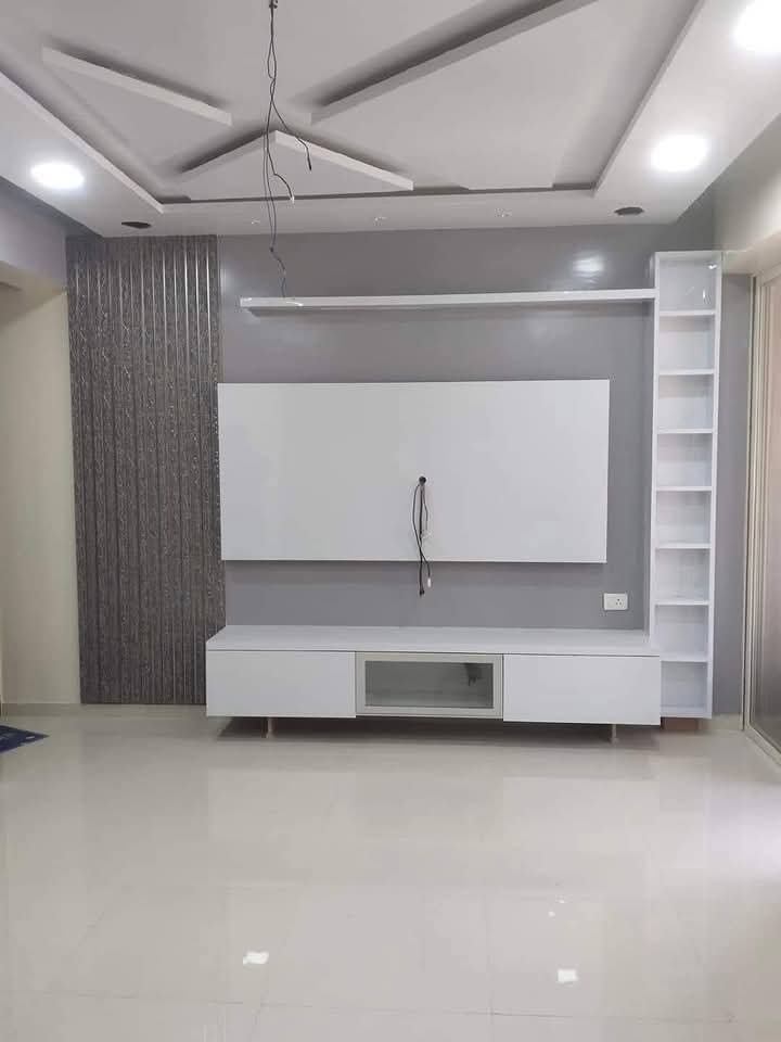 Grey & White Console